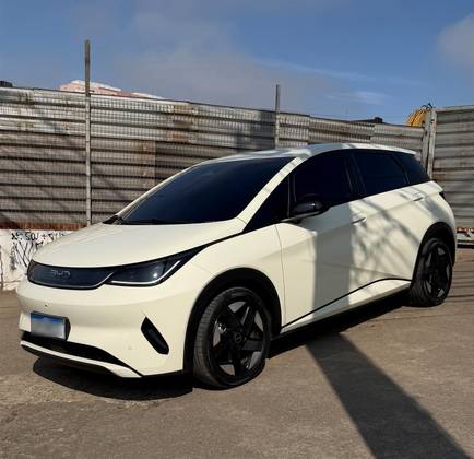 BYD DOLPHIN 45,1 KW ELÉTRICO SE BYD DOLPHIN 45,1 KW ELÉTRICO SE